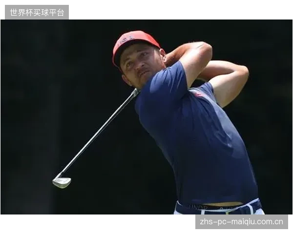 谢奥菲勒推杆数据顶级,但不稳定的铁杆使其错失争冠机会。 谢奥菲勒推杆数据顶级,但不稳定的铁杆使其错失争冠机会。